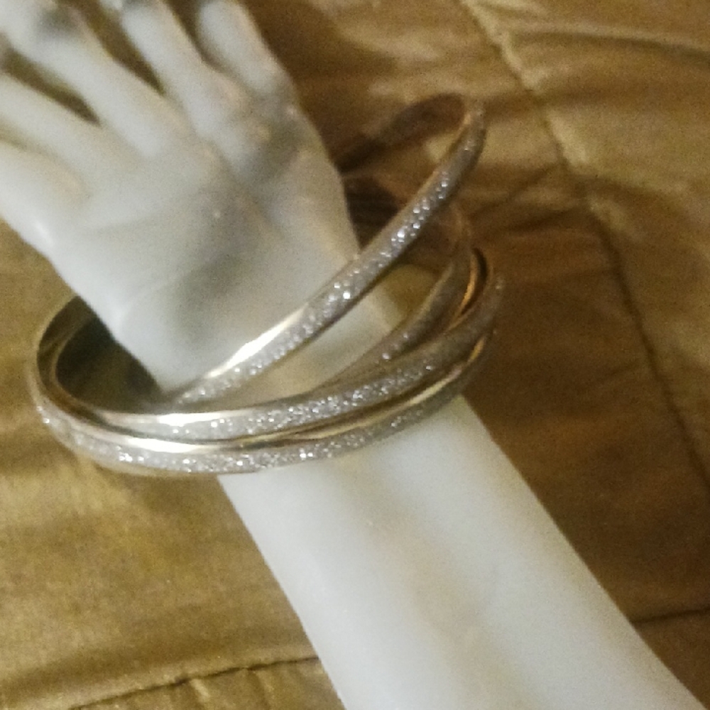 Elegant Silver Bangle Set